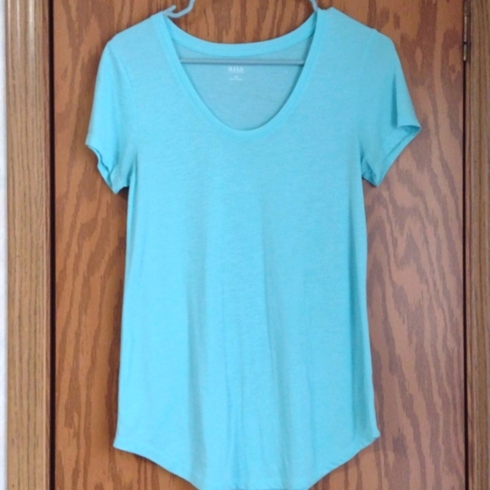 a.n.a- light blue t-shirt